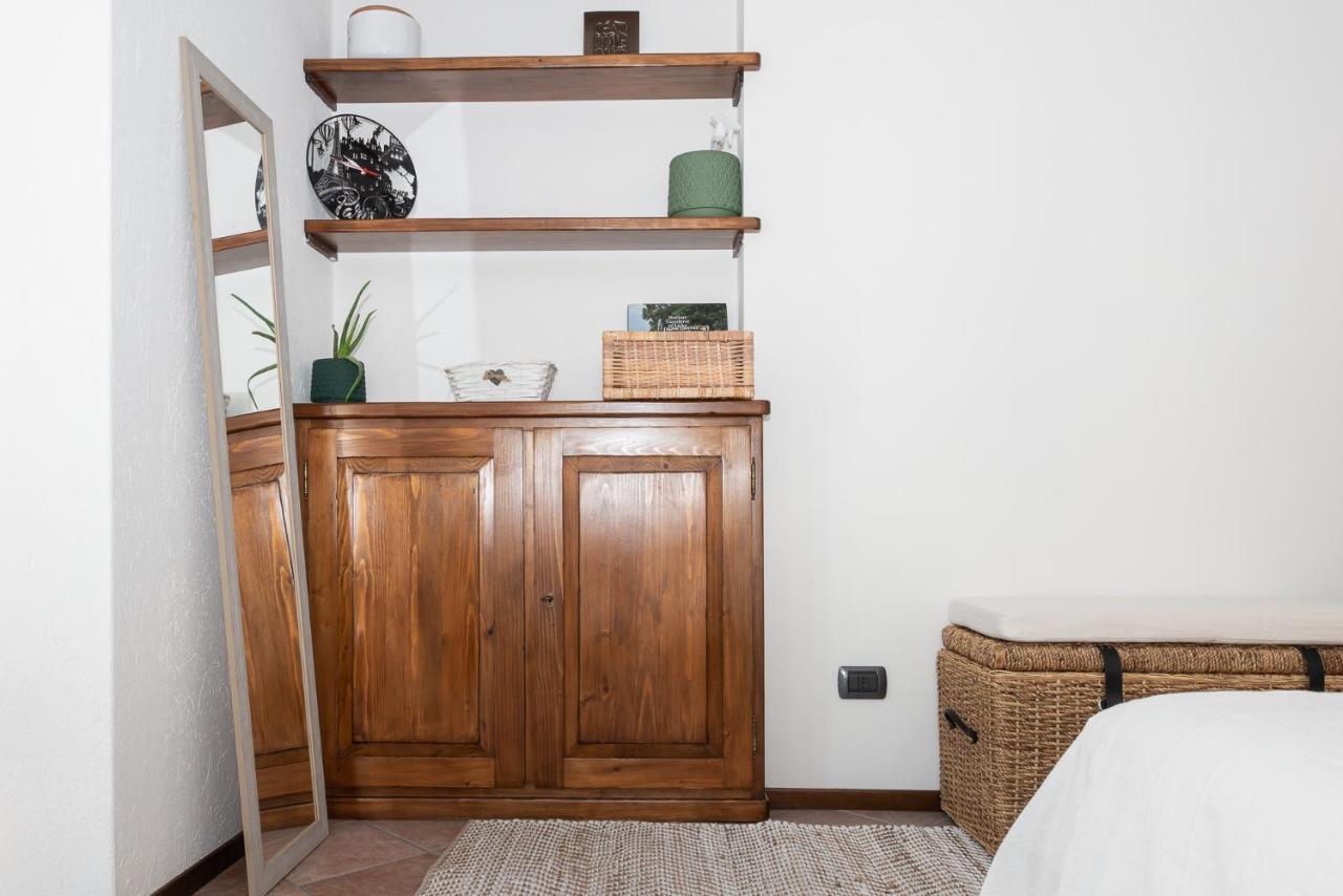 Appartamento Cozy Studio In Old Town Côme Esterno foto